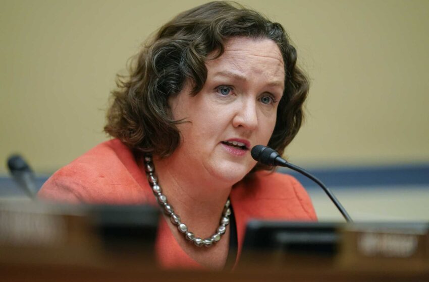  La representante Katie Porter aspira a ocupar el escaño de Feinstein en el Senado en 2024