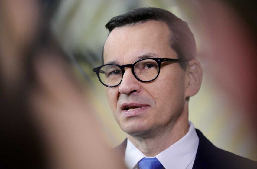  Polonia revisa la seguridad tras el hallazgo de buzos cerca de un puerto clave