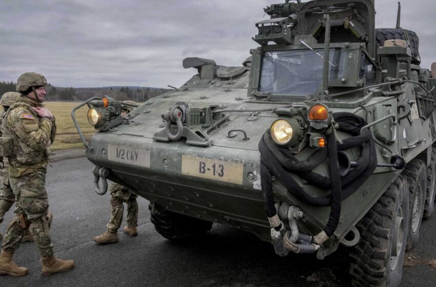  Strykers y Bradleys en el enorme paquete de ayuda de EE.UU. a Ucrania