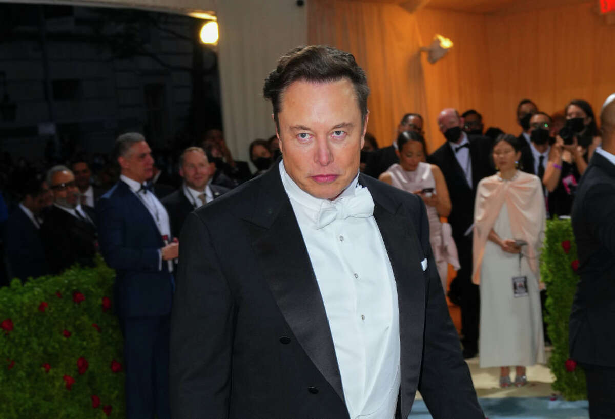 Elon Musk asiste a la Gala Met 2022 que celebra "In America: An Anthology of Fashion" en el Museo Metropolitano de Arte el 2 de mayo de 2022 en la ciudad de Nueva York.