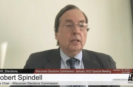 Un juez de Wisconsin desestima la denuncia contra un falso elector del Partido Republicano