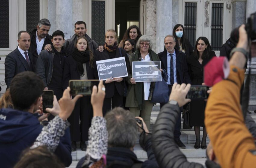  Un tribunal griego rechaza los cargos contra cooperantes