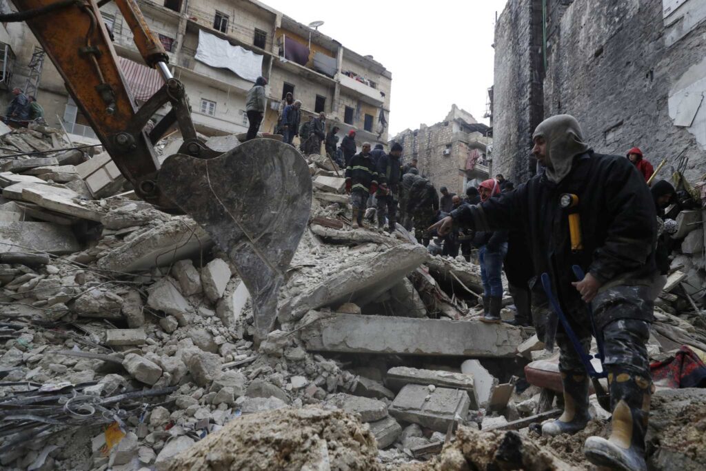 El terremoto deja más de 5.000 muertos mientras Turquía y Siria buscan supervivientes