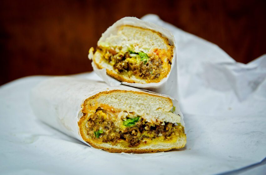  La nueva Berserk Burger de Berkeley lleva el queso picado de Nueva York al Área de la Bahía