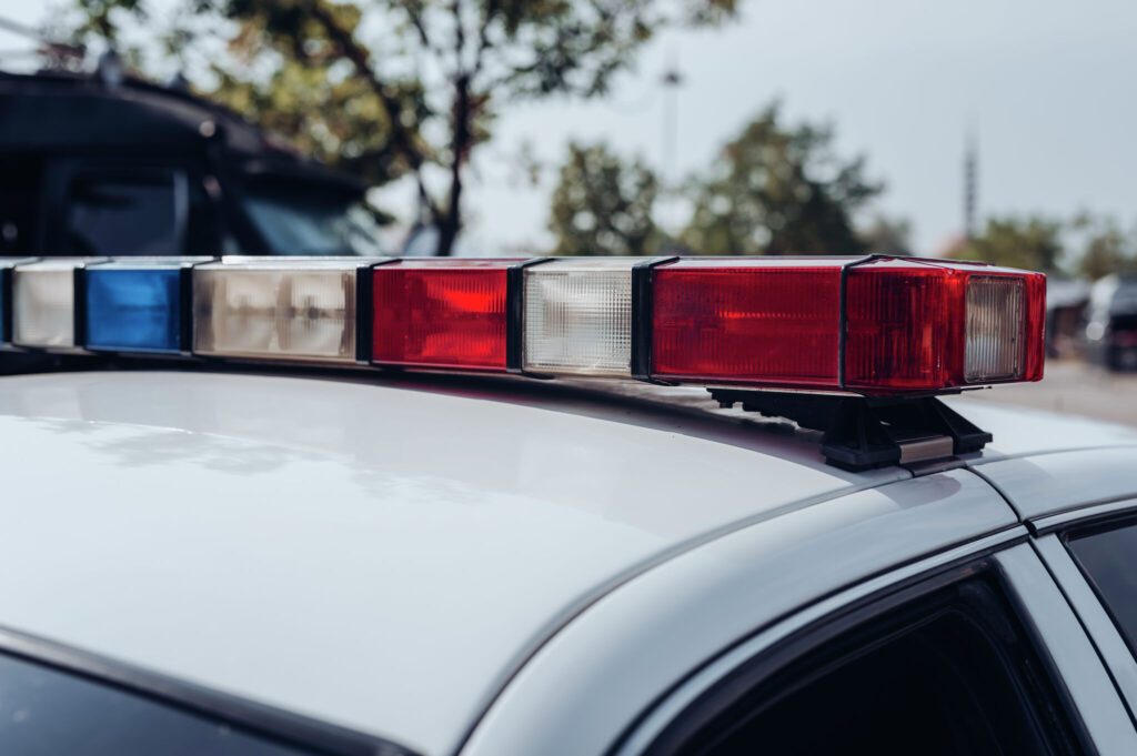 Un niño de 10 años muere en una disputa entre familias de California, según el sheriff