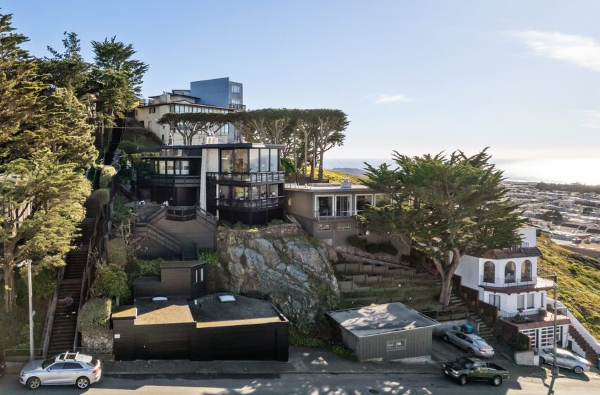  Casa en San Francisco que no tiene cuartos cuadrados o rectangulares está a la venta por $3.3M