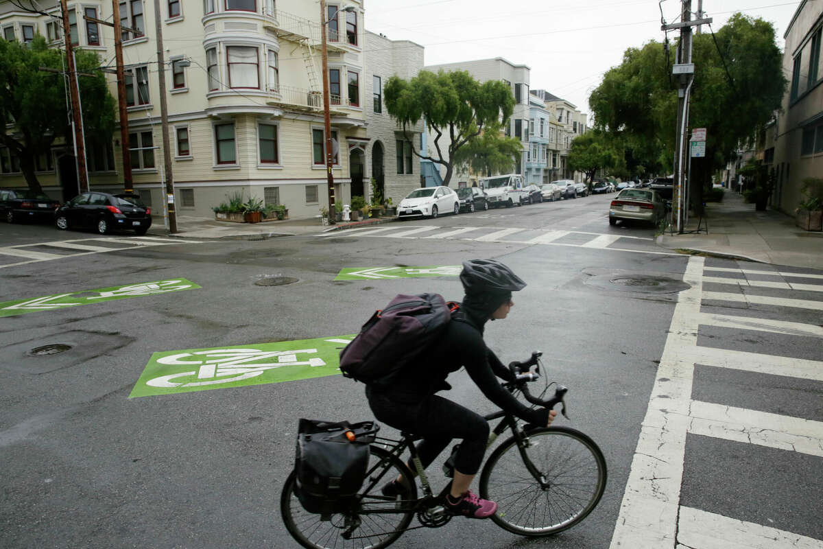 The Wiggle es una ruta en bicicleta que zigzaguea por todo San Francisco.
