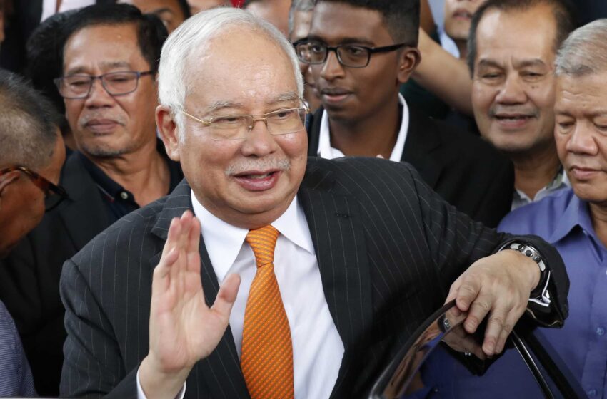  El ex primer ministro malasio Najib, encarcelado, absuelto en el último juicio por el caso 1MDB