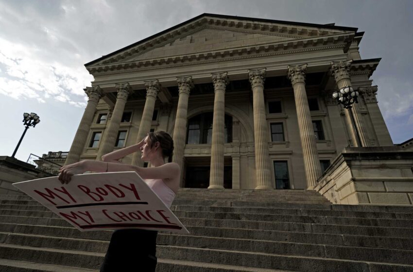  Los opositores al aborto buscan cambios menores en Kansas tras la votación