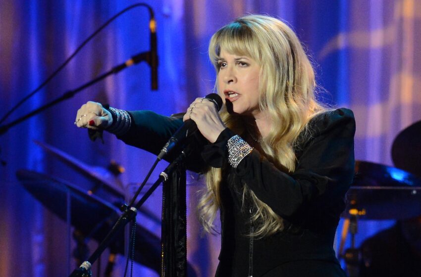  Stevie Nicks de Fleetwood Mac cancela concierto en San Francisco