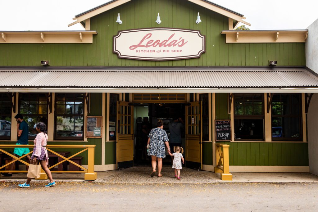 Leoda’s, la tienda de pasteles de Hawái que es una parada perfecta para un viaje por carretera a Maui