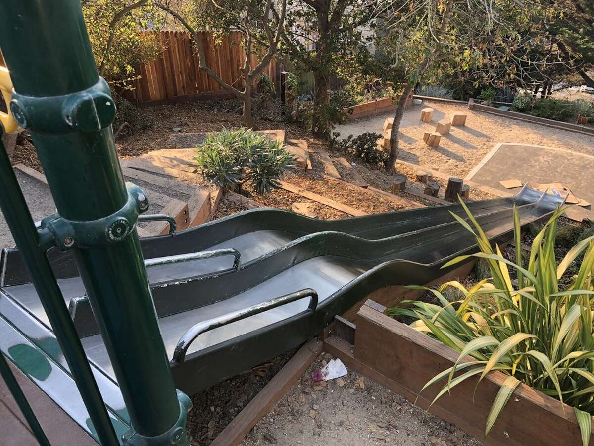 Esmeralda Slide Park en el barrio Bernal Heights de San Francisco, California.