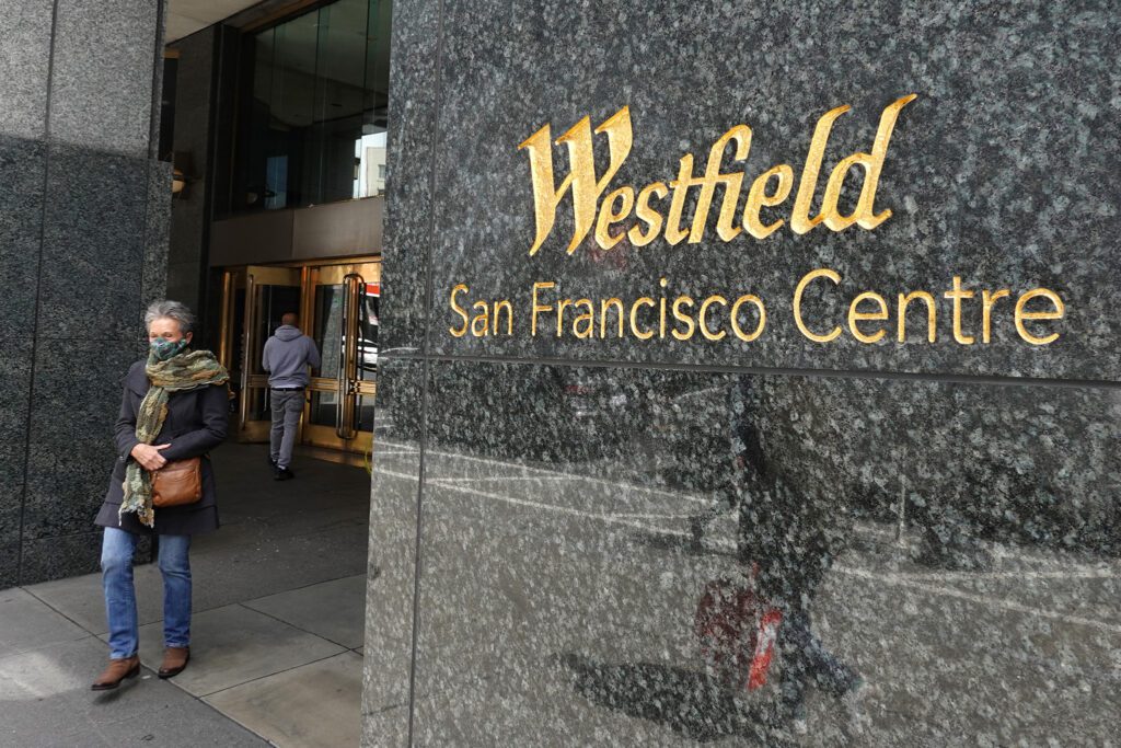 Westfield San Francisco Center pierde importante minorista Banana Republic