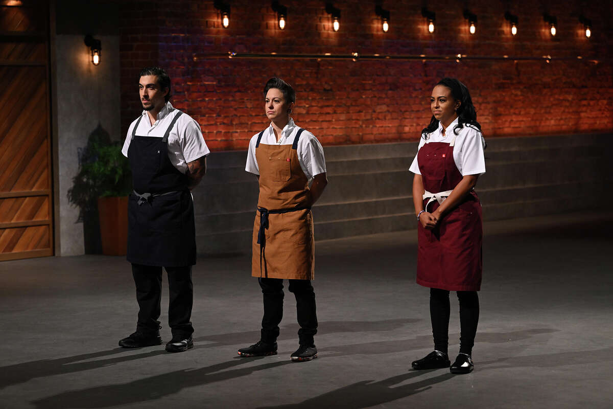 Los finalistas de la temporada 2 de “Next Level Chef” de Fox incluyeron, de izquierda a derecha, Christopher Spinosa, Tucker Ricchio de San Francisco y Pilar Omega. 