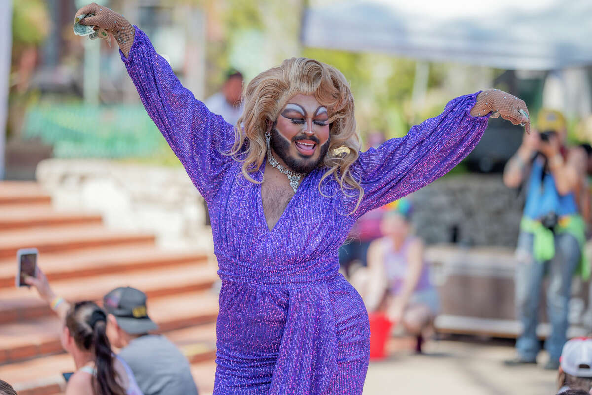 The Plaza Drag Show en SLO Pridefest en el centro de San Luis Obispo, el sábado 3 de junio de 2023. 