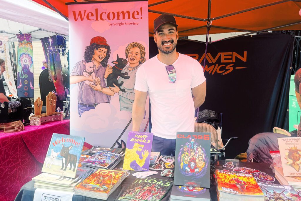 Artista de historietas LGBTQ de San Francisco lucha contra la prohibición de libros