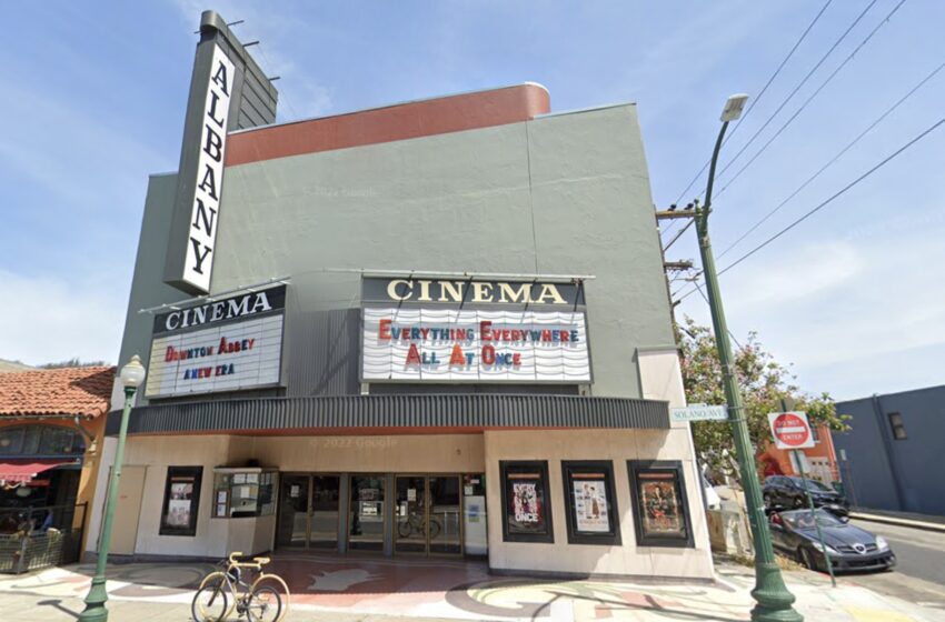  El cine de 88 años del Área de la Bahía, el Albany Twin, cerrará permanentemente